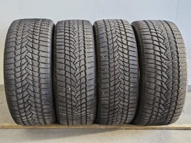 V150425021
