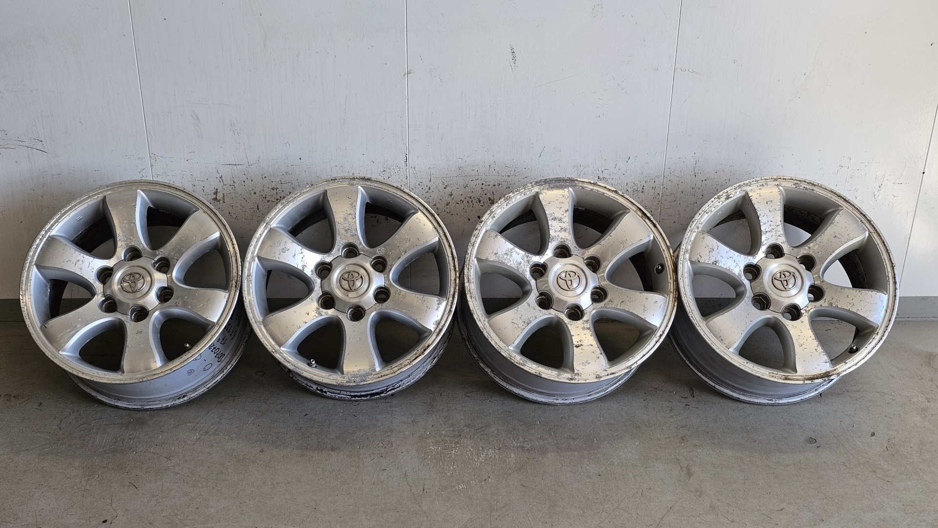 D07072682